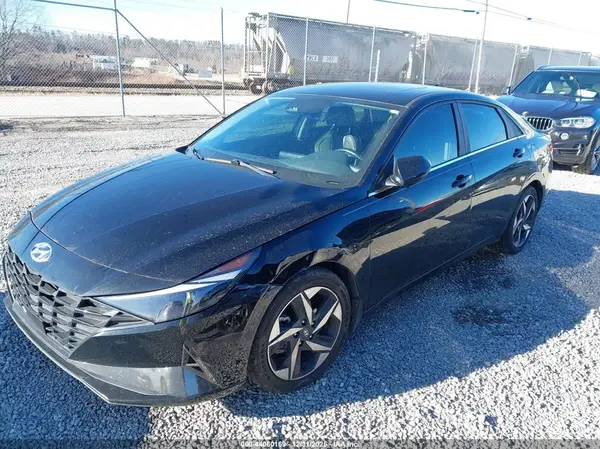 KMHLP4AG3PU377397 2023 HYUNDAI ELANTRA - Image 2