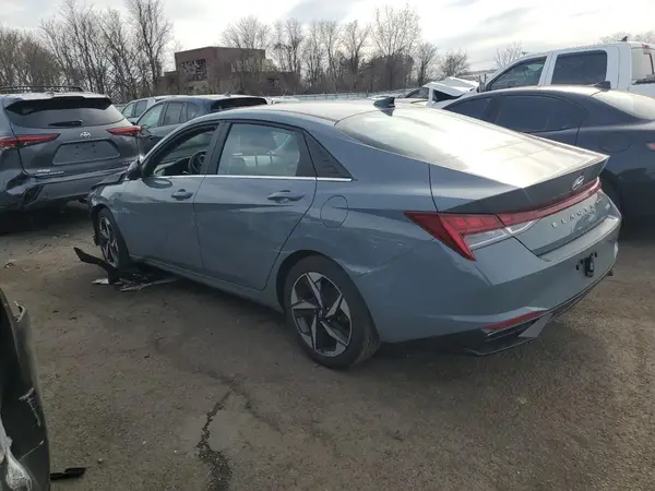 KMHLP4AG3PU382230 2023 HYUNDAI ELANTRA - Image 2