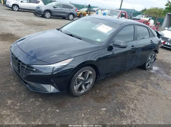 KMHLP4AG3PU384687 2023 HYUNDAI ELANTRA - Image 2