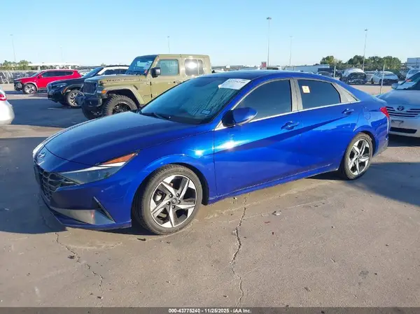 KMHLP4AG3PU426985 2023 HYUNDAI ELANTRA - Image 2