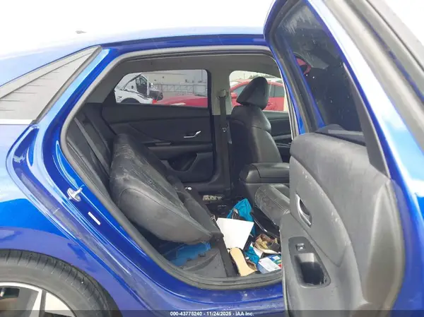 KMHLP4AG3PU426985 2023 HYUNDAI ELANTRA - Image 8