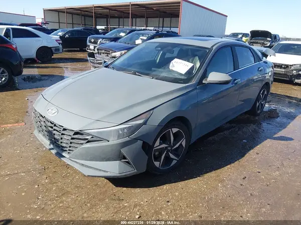 KMHLP4AG3PU456987 2023 HYUNDAI ELANTRA - Image 2