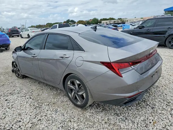 KMHLP4AG3PU518744 2023 HYUNDAI ELANTRA - Image 2