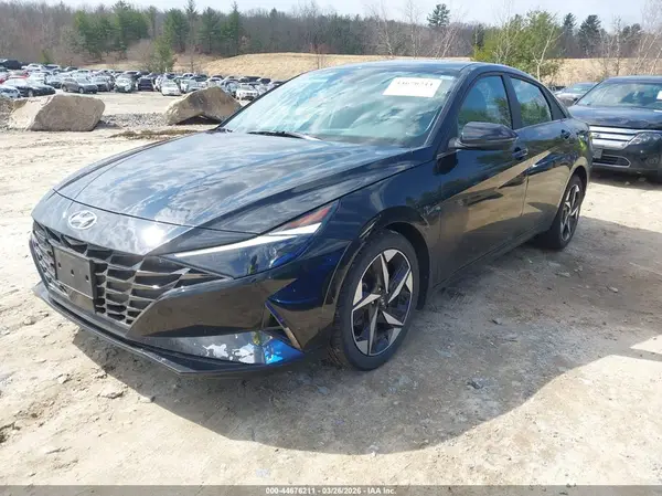 KMHLP4AG3PU520140 2023 HYUNDAI ELANTRA - Image 2