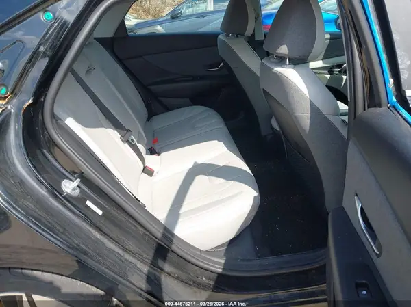 KMHLP4AG3PU520140 2023 HYUNDAI ELANTRA - Image 8