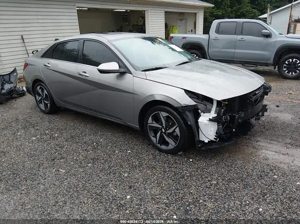 KMHLP4AG3PU562808 2023 HYUNDAI ELANTRA - Image 1