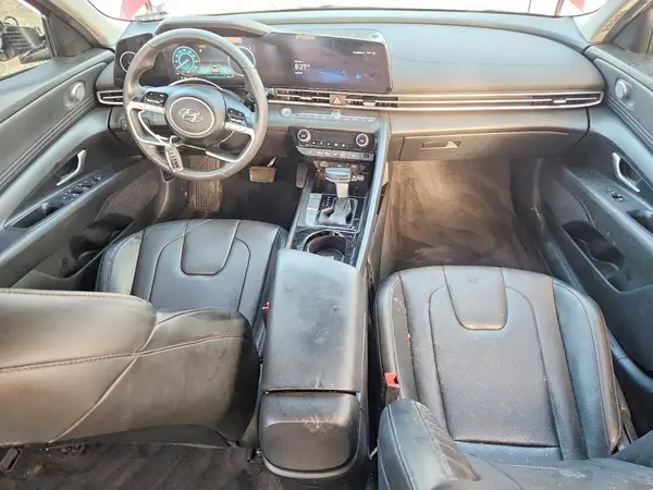 KMHLP4AG3PU584016 2023 HYUNDAI ELANTRA - Image 8