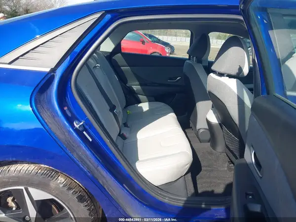 KMHLP4AG4MU090341 2021 HYUNDAI ELANTRA - Image 8