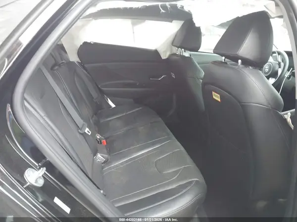 KMHLP4AG4PU377604 2023 HYUNDAI ELANTRA - Image 8