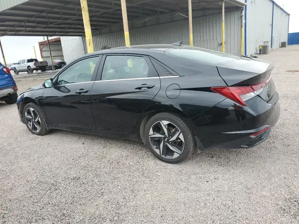 KMHLP4AG4PU381524 2023 HYUNDAI ELANTRA - Image 2