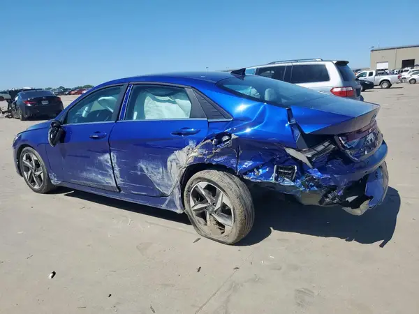 KMHLP4AG4PU431144 2023 HYUNDAI ELANTRA - Image 2