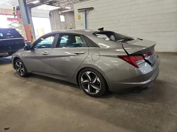 KMHLP4AG4PU449692 2023 HYUNDAI ELANTRA - Image 2