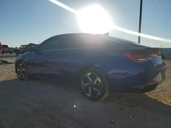 KMHLP4AG4PU495376 2023 HYUNDAI ELANTRA - Image 2