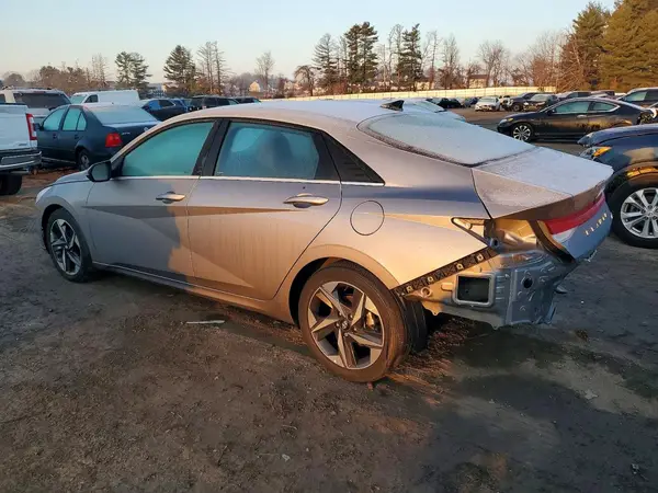 KMHLP4AG4PU505646 2023 HYUNDAI ELANTRA - Image 2