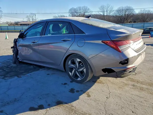 KMHLP4AG4PU533754 2023 HYUNDAI ELANTRA - Image 2