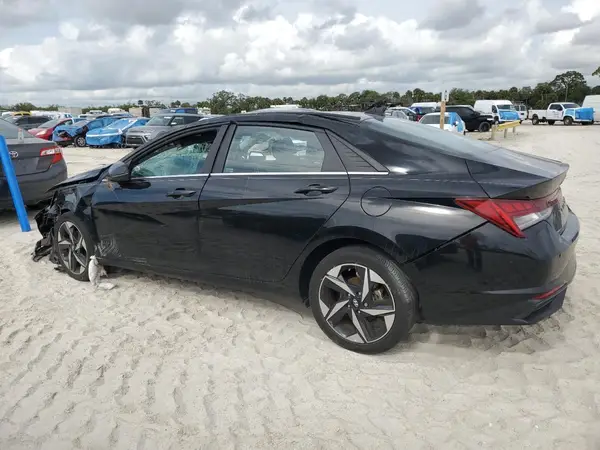 KMHLP4AG4PU533866 2023 HYUNDAI ELANTRA - Image 2