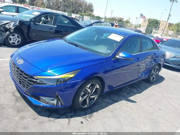 KMHLP4AG4PU562431 2023 HYUNDAI ELANTRA - Image 2