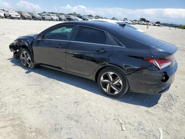 KMHLP4AG4PU584218 2023 HYUNDAI ELANTRA - Image 2