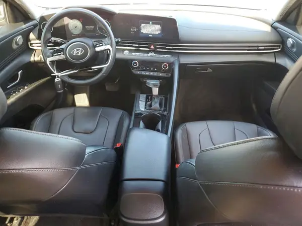 KMHLP4AG4PU607996 2023 HYUNDAI ELANTRA - Image 8