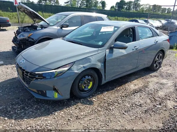 KMHLP4AG5MU072589 2021 HYUNDAI ELANTRA - Image 2