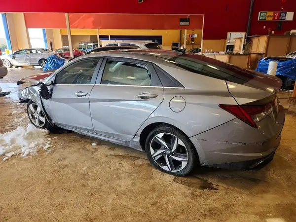 KMHLP4AG5MU113321 2021 HYUNDAI ELANTRA - Image 2