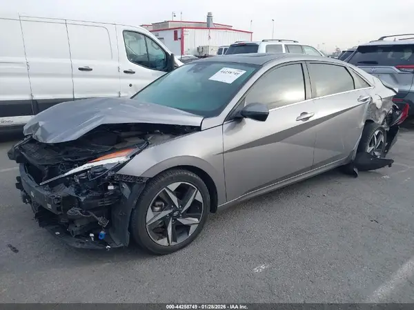 KMHLP4AG5MU172594 2021 HYUNDAI ELANTRA - Image 2