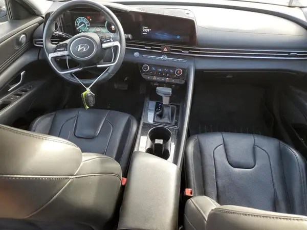 KMHLP4AG5NU261180 2022 HYUNDAI ELANTRA - Image 8