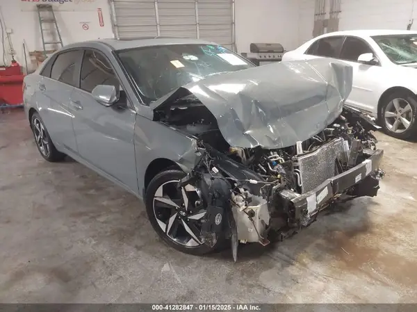 KMHLP4AG5PU381645 2023 HYUNDAI ELANTRA - Image 1