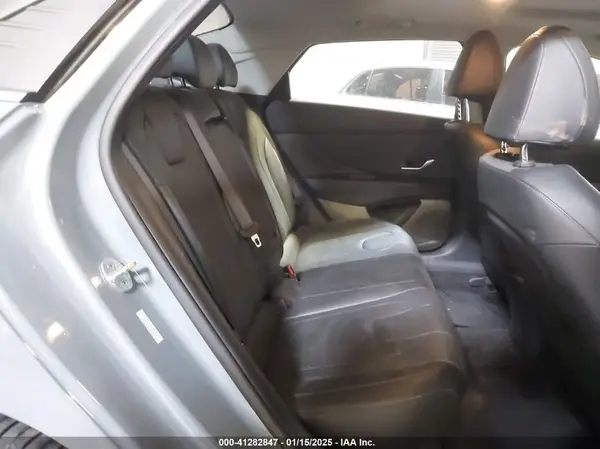 KMHLP4AG5PU381645 2023 HYUNDAI ELANTRA - Image 8