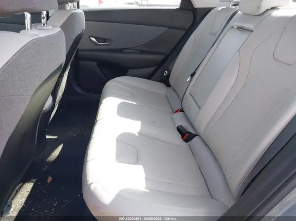 KMHLP4AG5PU453783 2023 HYUNDAI ELANTRA - Image 8