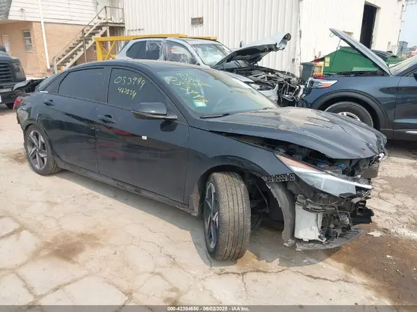 KMHLP4AG5PU467554 2023 HYUNDAI ELANTRA - Image 1