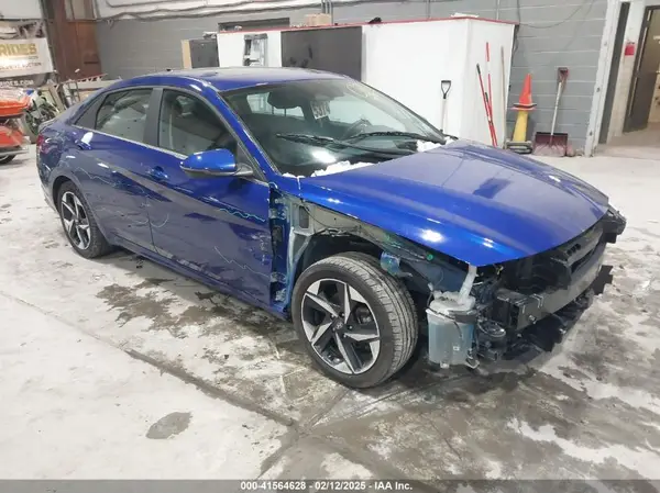 KMHLP4AG5PU482474 2023 HYUNDAI ELANTRA - Image 1