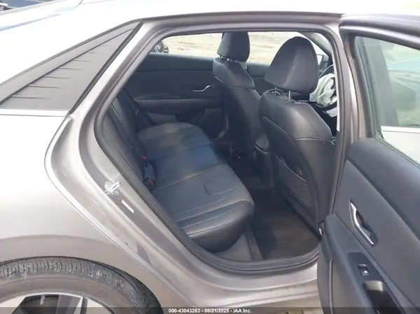 KMHLP4AG5PU520091 2023 HYUNDAI ELANTRA - Image 8