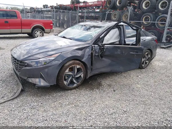 KMHLP4AG5PU560154 2023 HYUNDAI ELANTRA - Image 2