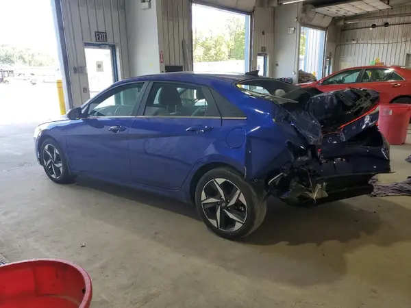 KMHLP4AG5PU564205 2023 HYUNDAI ELANTRA - Image 2