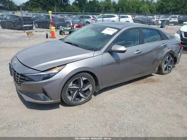 KMHLP4AG5PU575530 2023 HYUNDAI ELANTRA - Image 2