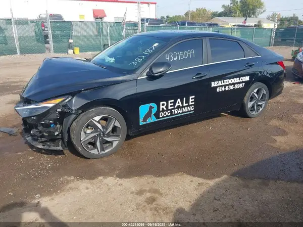 KMHLP4AG6PU382187 2023 HYUNDAI ELANTRA - Image 2