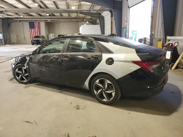 KMHLP4AG6PU383128 2023 HYUNDAI ELANTRA - Image 2