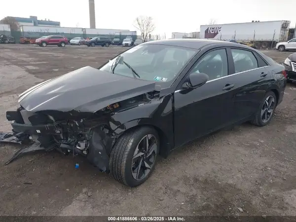 KMHLP4AG6PU400980 2023 HYUNDAI ELANTRA - Image 2
