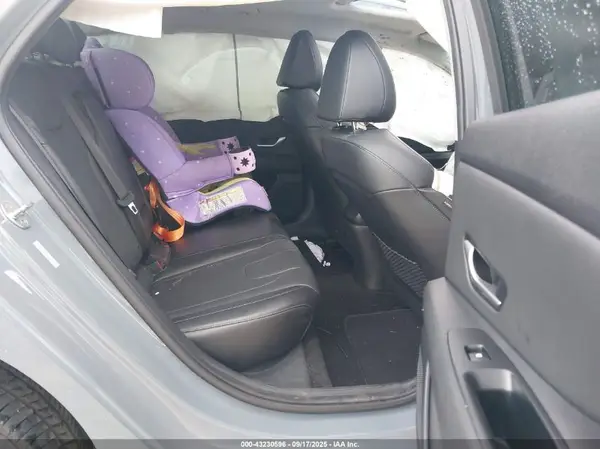 KMHLP4AG6PU424387 2023 HYUNDAI ELANTRA - Image 8