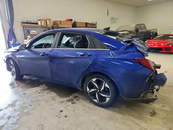 KMHLP4AG6PU495427 2023 HYUNDAI ELANTRA - Image 2