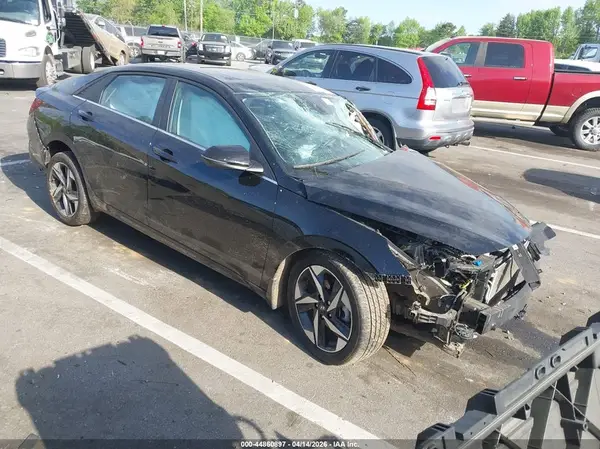 KMHLP4AG7NU251900 2022 HYUNDAI ELANTRA - Image 1