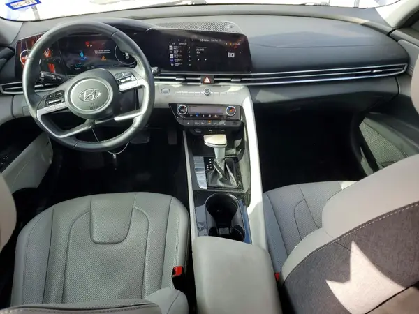 KMHLP4AG7NU252951 2022 HYUNDAI ELANTRA - Image 8