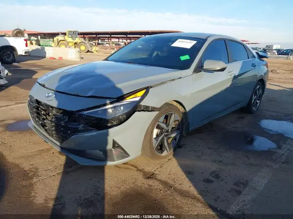 KMHLP4AG7PU378150 2023 HYUNDAI ELANTRA - Image 2