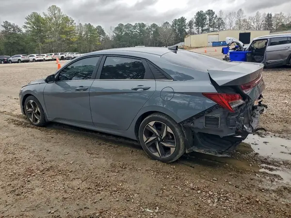 KMHLP4AG7PU429470 2023 HYUNDAI ELANTRA - Image 2
