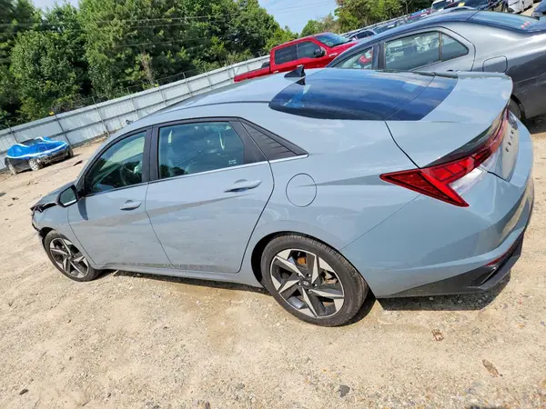 KMHLP4AG7PU454577 2023 HYUNDAI ELANTRA - Image 2