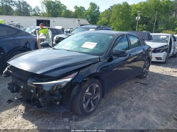KMHLP4AG7PU454692 2023 HYUNDAI ELANTRA - Image 2