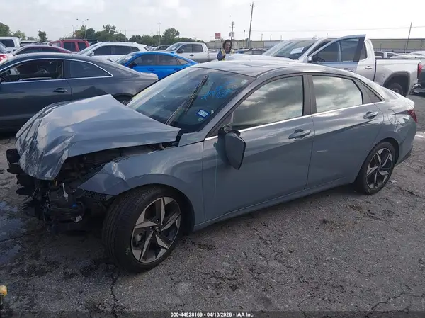KMHLP4AG7PU456989 2023 HYUNDAI ELANTRA - Image 2