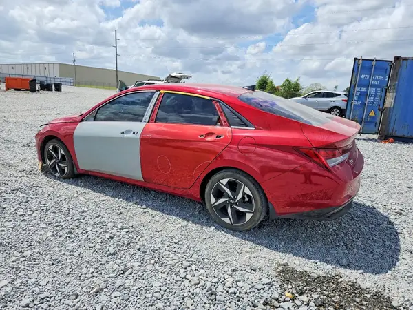 KMHLP4AG7PU458564 2023 HYUNDAI ELANTRA - Image 2