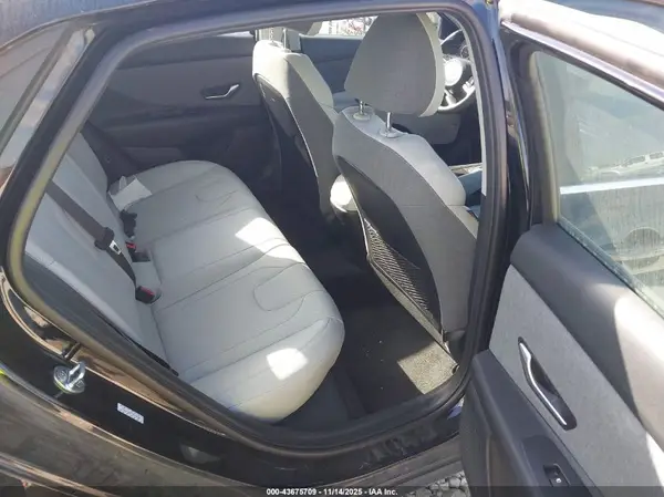 KMHLP4AG7PU473520 2023 HYUNDAI ELANTRA - Image 8